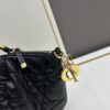 6930a09e6e68136f4d9ab78e DIOR 2025 New Style Clutch Bag – A Surprisingly Stylish Vintage Design