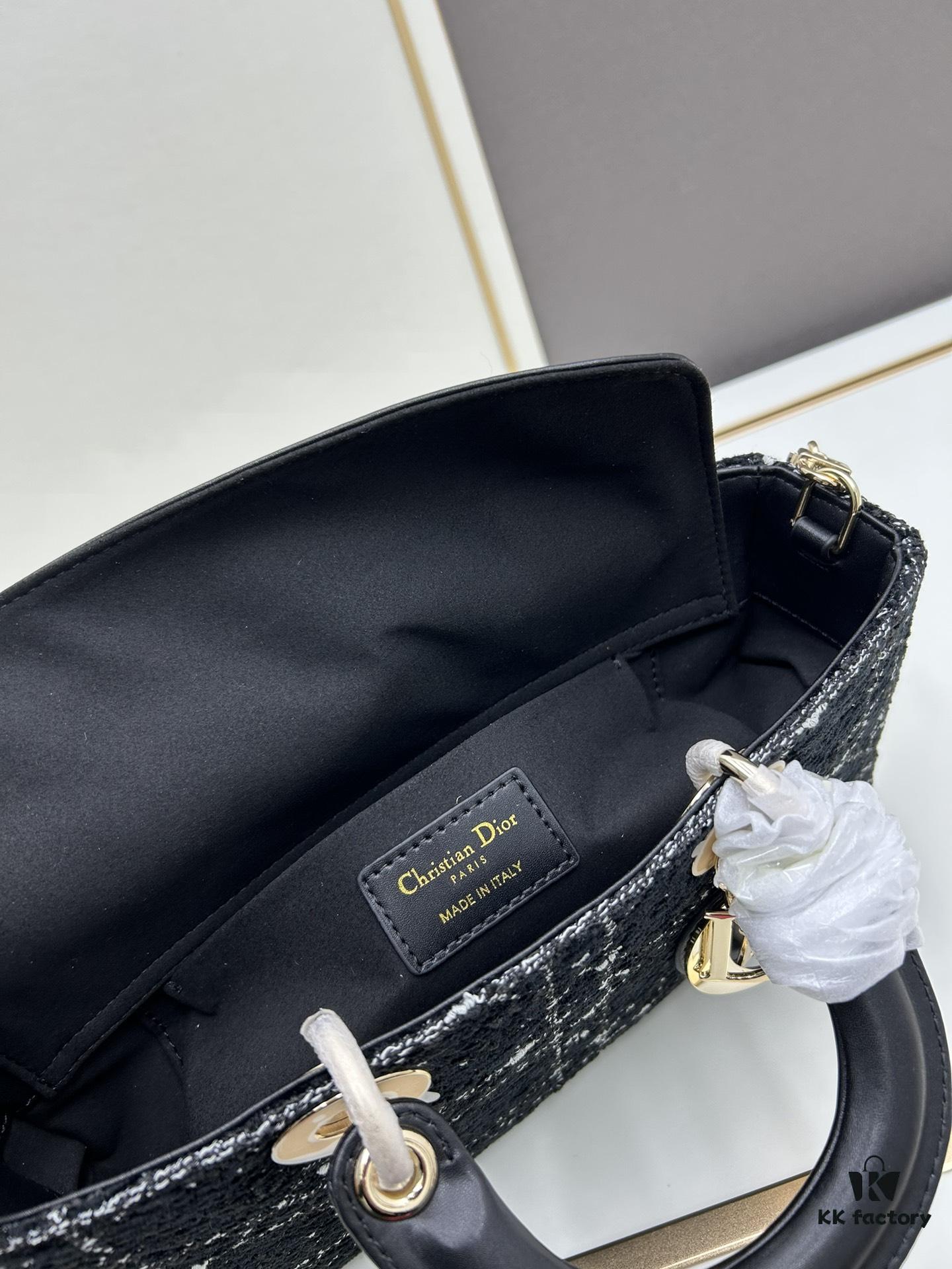 6930a0b06e68136f4d9ab7b1 Ilady Dior Coarse Houndstooth Canvas and Leather Handbag with Adjustable Strap