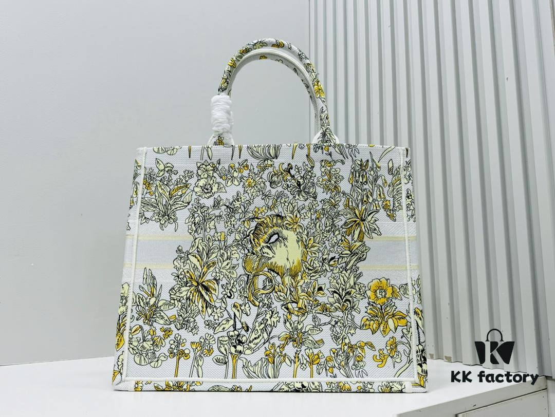 6930a0c46e68136f4d9ab7db Large Original Order Thick Yarn Fabric Dior Book Tote