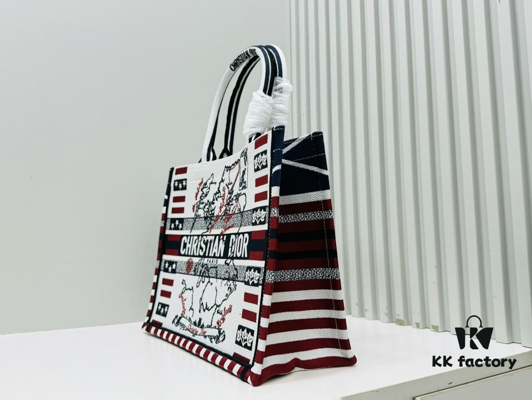 6930a0c66e68136f4d9ab7e1 Thick Stitching, Heavy Fabric Original Order Medium Di0r Book Tote