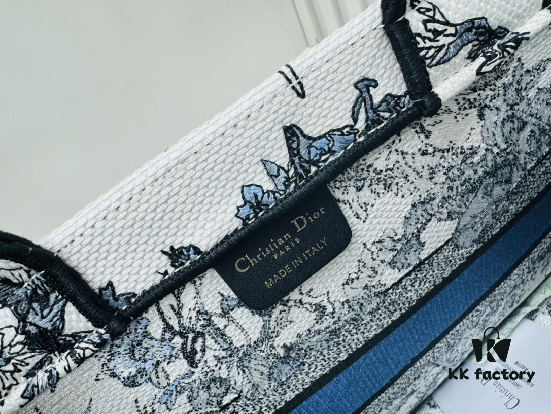Thick Stitching, Heavy Fabric Original Order Medium Size [Dior Book Tote]