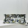 Thick Thread, Heavy Fabric Original Order Medium Size [Di0r Book Tote]