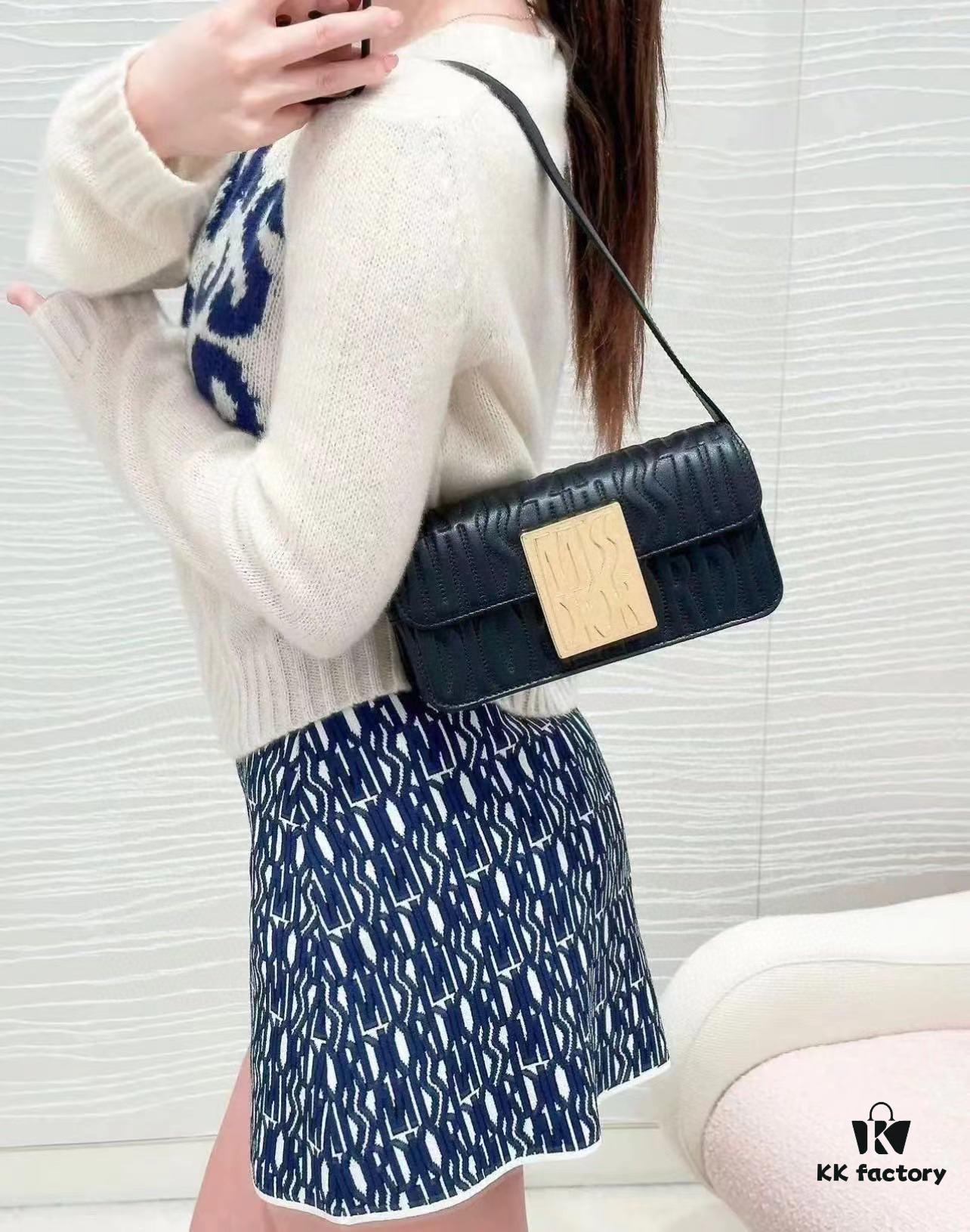 6930a0e26e68136f4d9ab822 Miss Dior Flap Handbag in Quilted Calfskin – Winter 2024 Ready-to-Wear Collection