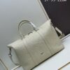 6930a10b6e68136f4d9ab86f Weekender 25 Handbag