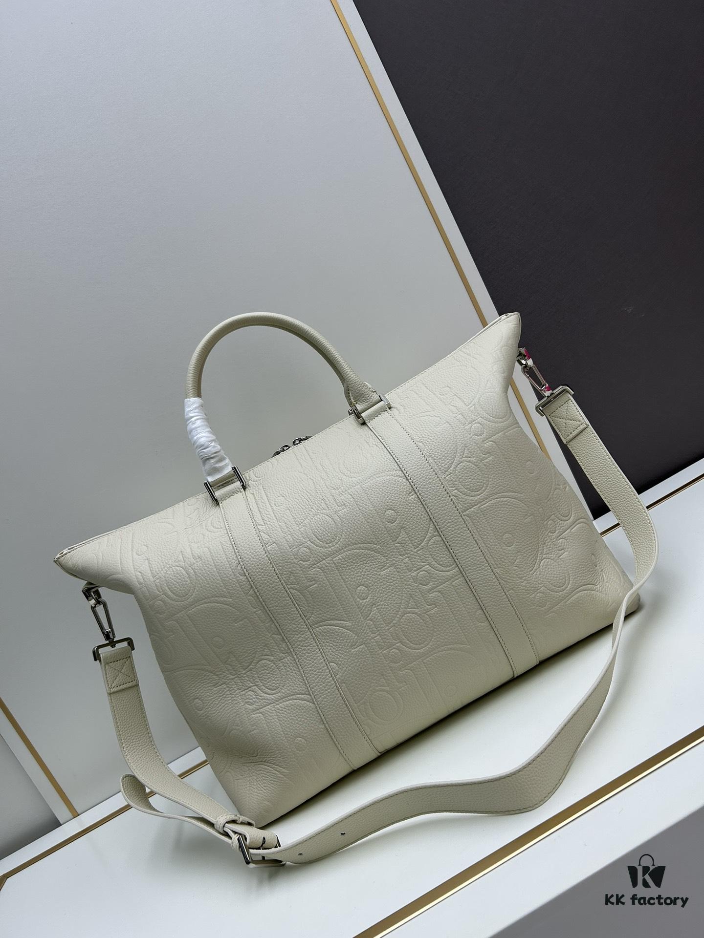 6930a10c6e68136f4d9ab872 Weekender 25 Handbag