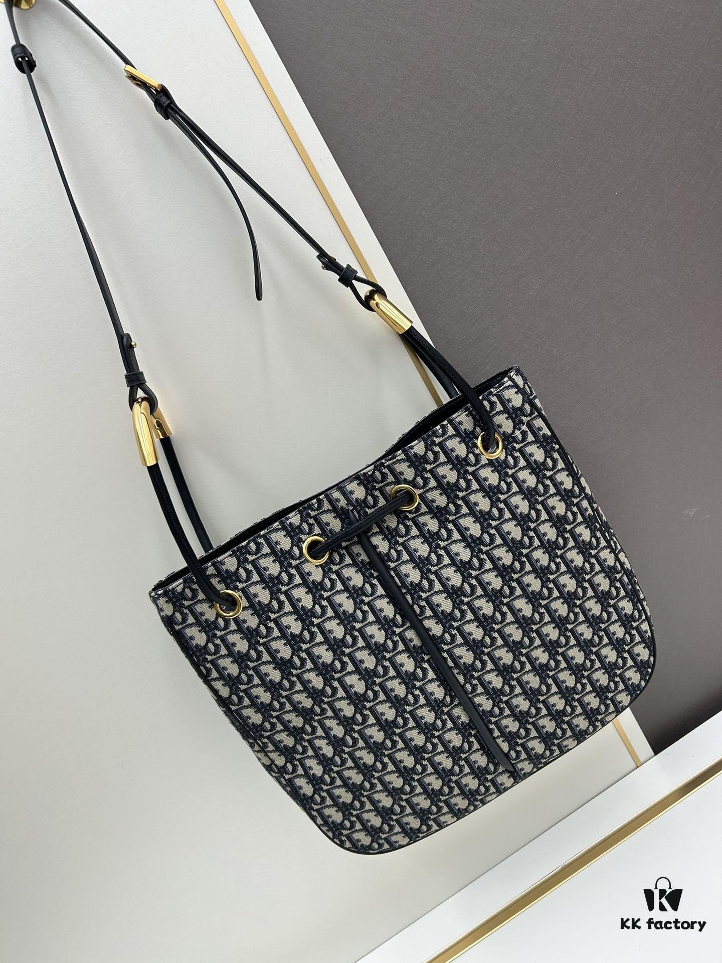 6930a1106e68136f4d9ab87a Large Full-Grain Leather Blue Cloth Dior Nolita Handbag from the 2024 Fall Ready-to-Wear Collection