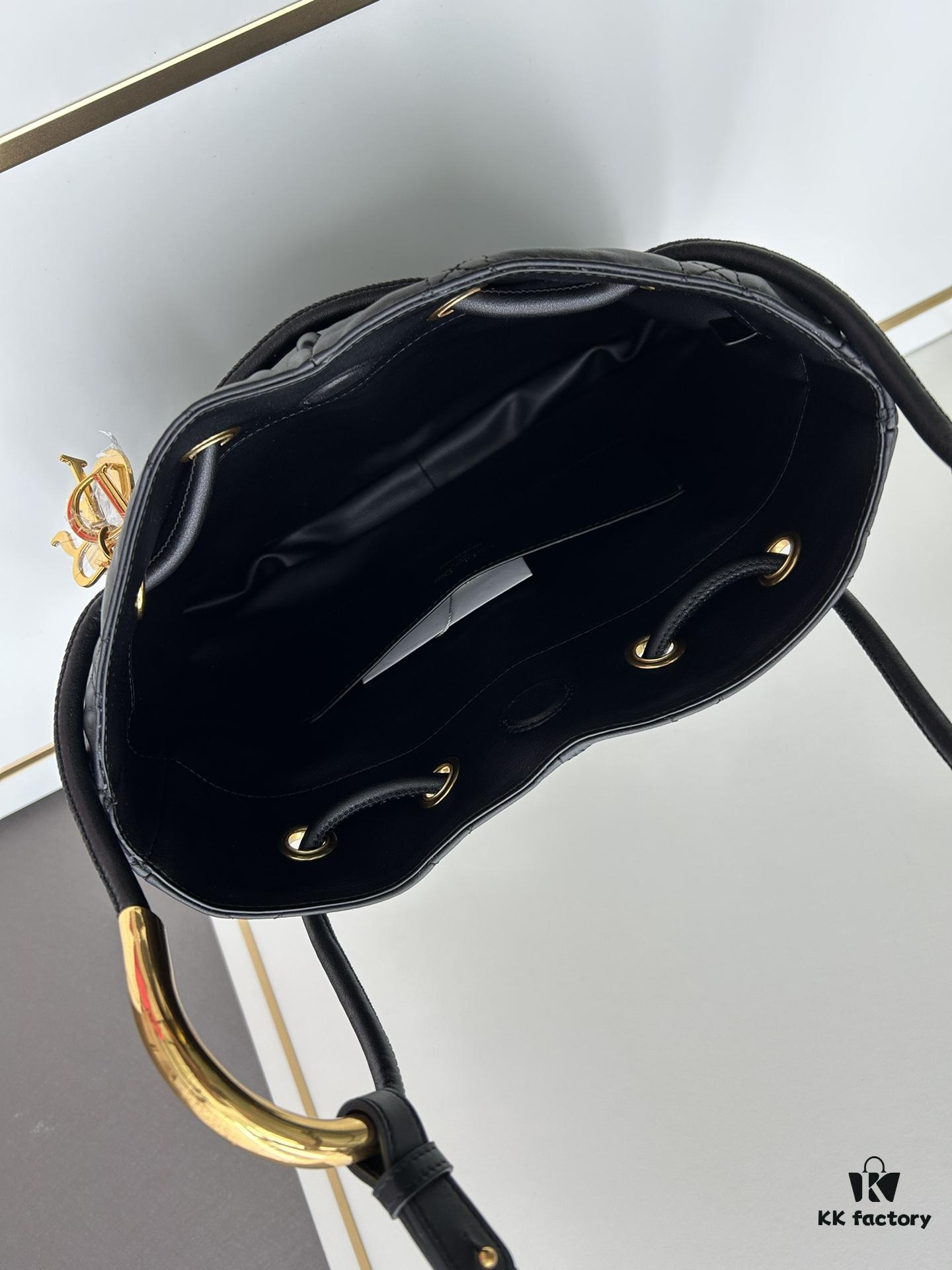 6930a1176e68136f4d9ab889 Large Full Leather Blue Cloth Dior Nolita Handbag from the 2024 Fall Ready-to-Wear Collection