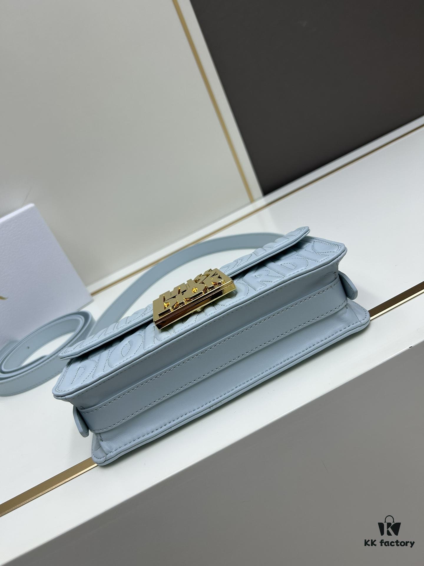 6930a1246e68136f4d9ab8a3 Dior Retro Box Set, Exquisitely Crafted from Black Cowhide Leather with Unique Letter Embossing