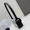 Dior Retro Style Box Set, Crafted from Cow Leather with Unique Letter Embossing, Spacious Compartment Design, Detachable Shoulder Strap for Handheld, Shoulder or Hand-Carry Use – An Essential for Daily Outings