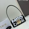 Dior Retro Style Box Set, Crafted from Cow Leather with Unique Letter Embossing, Spacious Compartment Design, Detachable Shoulder Strap for Handheld, Shoulder or Hand-Carry Use – An Essential for Daily Outings