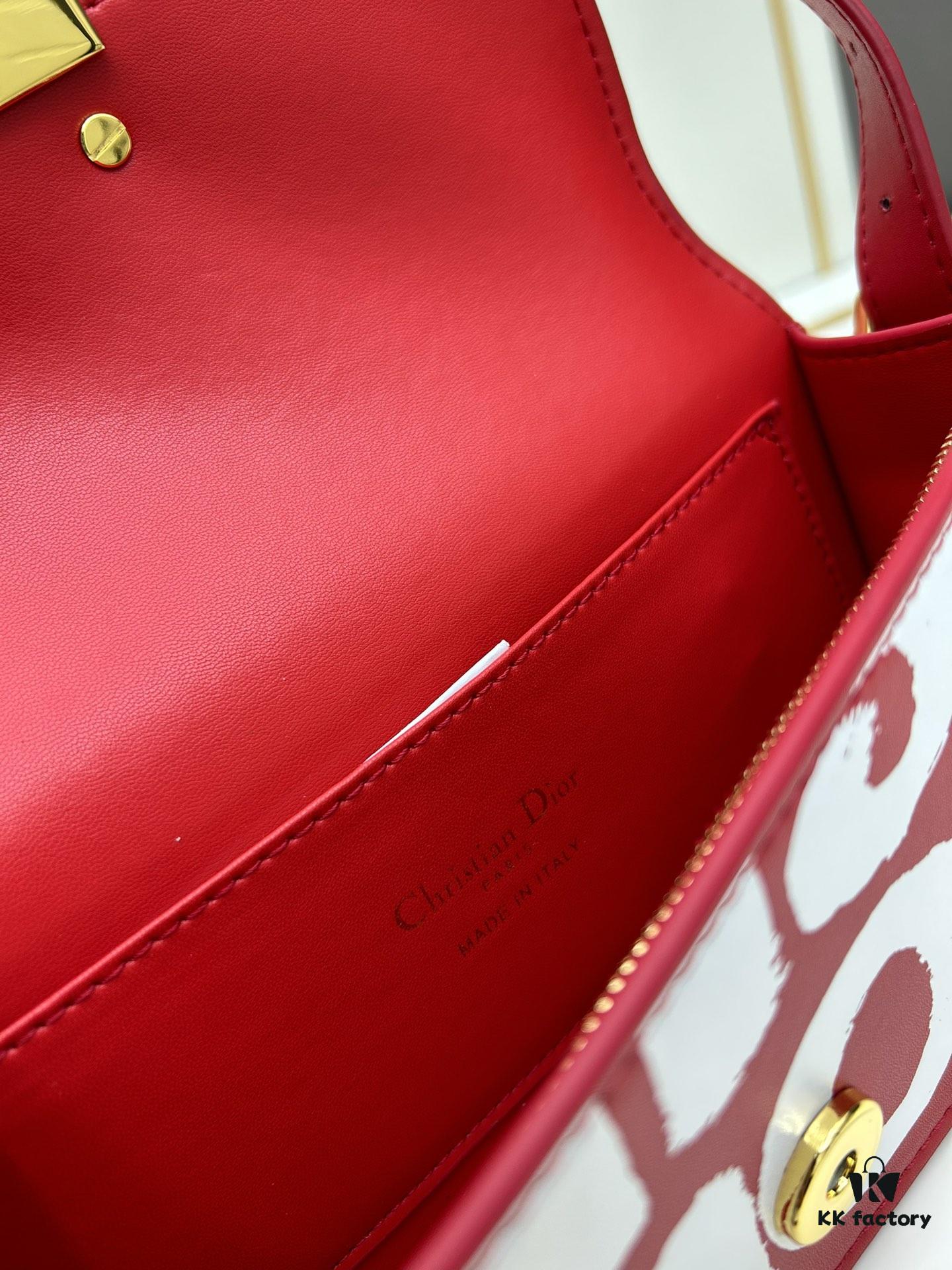 6930a1386e68136f4d9ab8cc Dior Retro Style Box Set, Crafted from Cow Leather with Unique Letter Embossing, Spacious Compartment Design, Detachable Shoulder Strap for Handheld, Shoulder or Hand-Carry, Perfect for Daily Use