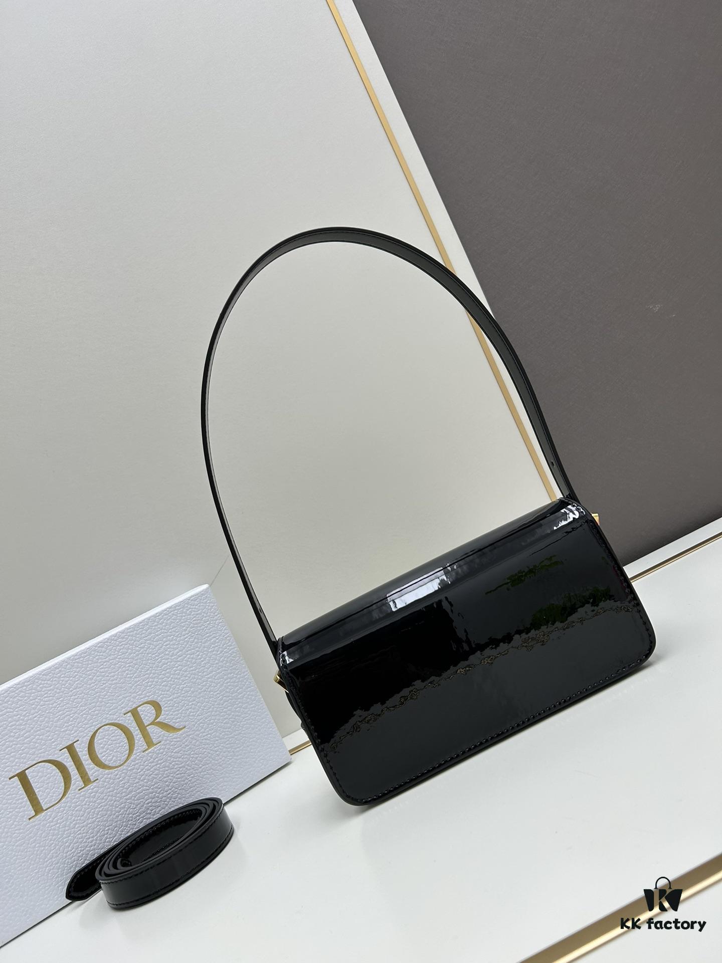 6930a13f6e68136f4d9ab8da Dior Retro Style Box Set, Crafted from Cowhide Leather with Unique Letter Embossing, Iconic Logo, Exquisite Craftsmanship, Spacious Compartment Design, Detachable Shoulder Strap for Handheld, Shoulder or Hand Carry – An Essential for Daily Outings