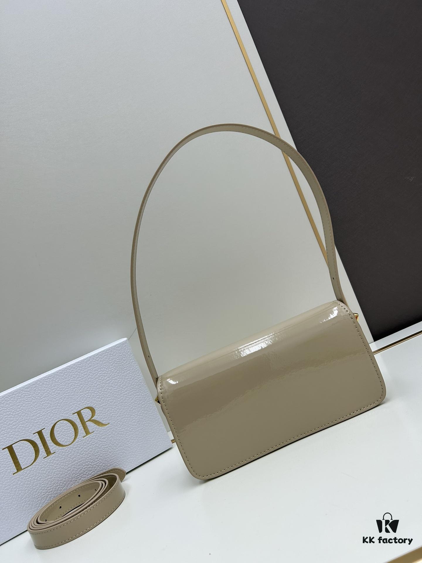 6930a1486e68136f4d9ab8ee Dior Retro Box Set, Crafted from Cowhide Leather with Unique Letter Embossing, Iconic Logo, Exquisite Craftsmanship, Spacious Compartment Design with Detachable Shoulder Strap for Handheld, Shoulder or Hand-Carry Use – Essential for Daily Outings, Model: 0311, Size: 18*6.5*11cm