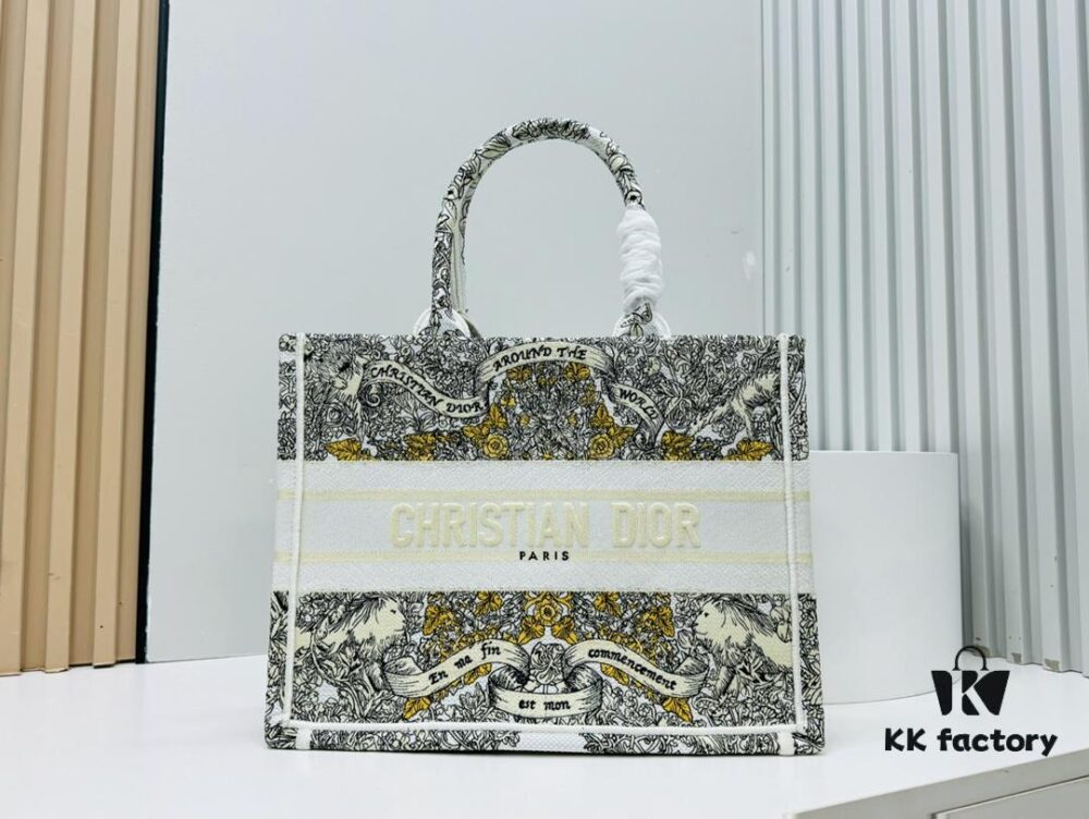 6930a15f6e68136f4d9ab915 Thick Thread, Heavy Fabric First-Quality Surplus Medium Di0r Book Tote