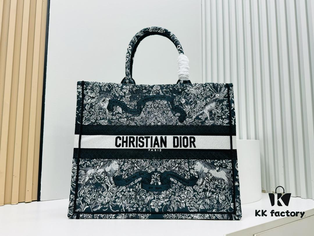6930a1836e68136f4d9ab95b Oversized Original Order Thick Yarn Fabric Dior Book Tote