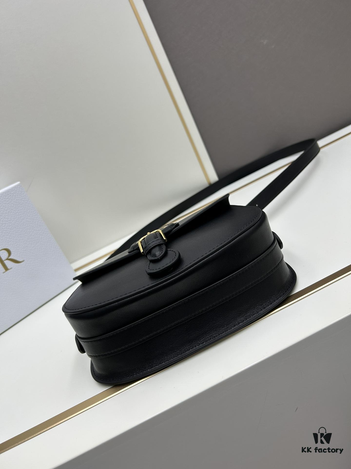 6930a19d6e68136f4d9ab993 Dior Bobby Tote Bag, Fall New Arrival, Vintage Style, Full-Grain Cowhide Leather, 22 Size
