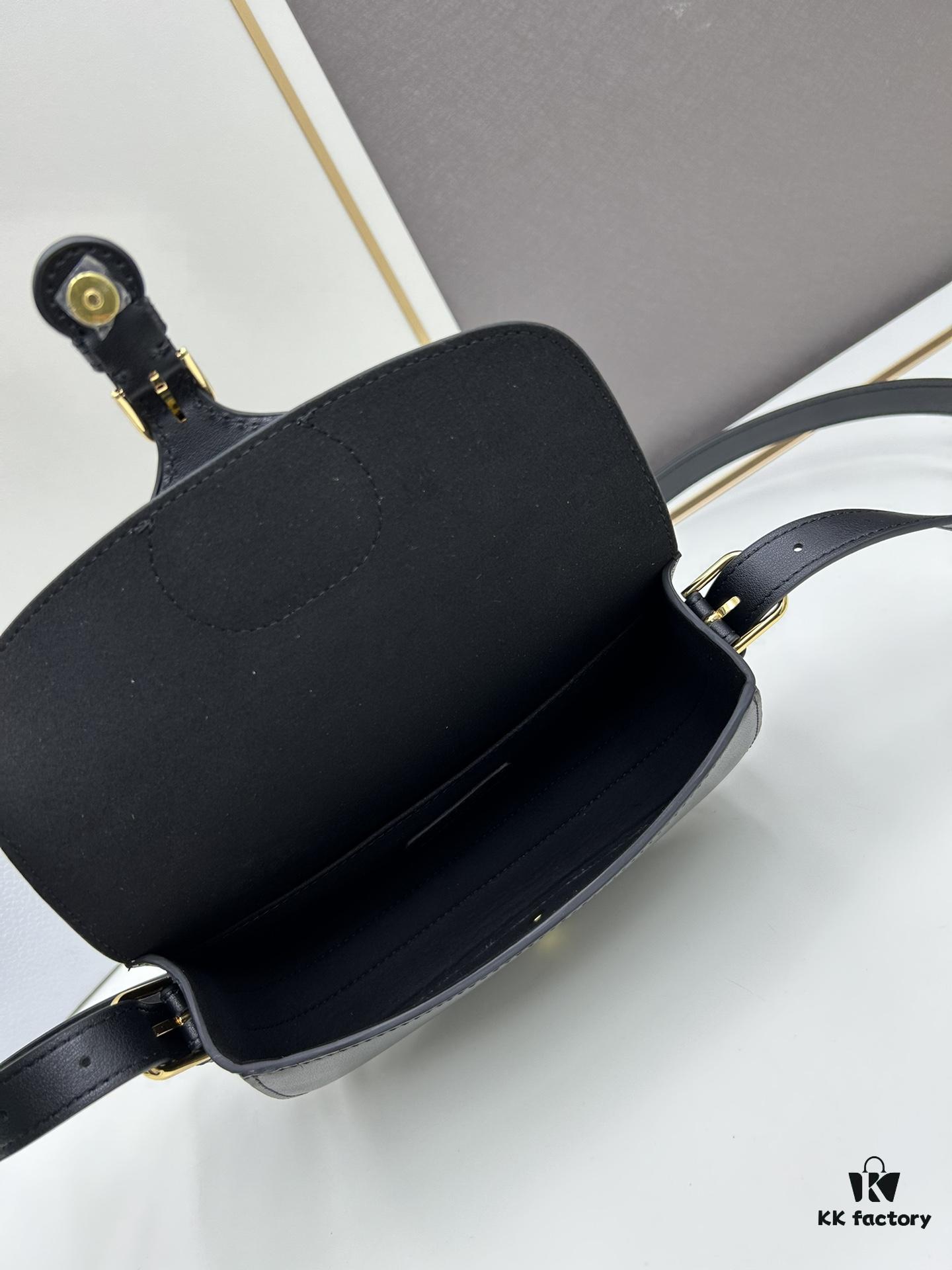 6930a1a86e68136f4d9ab9a3 Dior Bobby Bag, Early Autumn New Vintage Style, Full-Grain Calfskin Texture, Structured Body with Antique-Finish Hardware