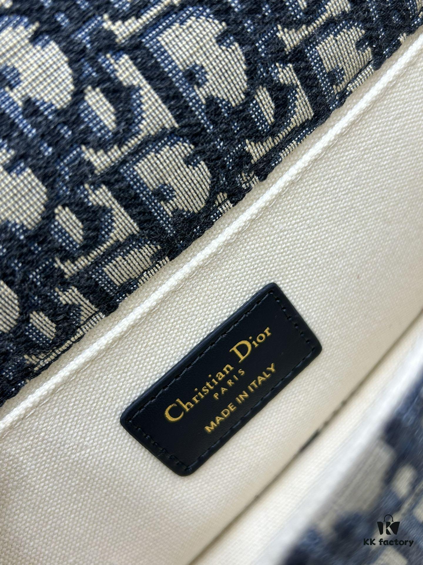 6930a1ae6e68136f4d9ab9af Dior Bobby Retro Style Tofu Bag - Full-Grain Calfskin Leather, 21-inch Horizontal Design