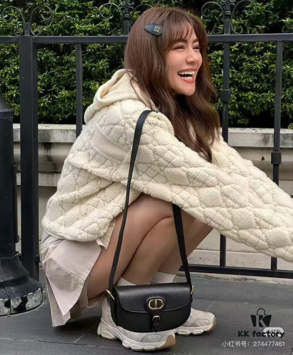 6930a1c56e68136f4d9ab9d8 Dior Bobby Tote Bag, Fall New Arrival, Vintage Style Cowhide Handbag