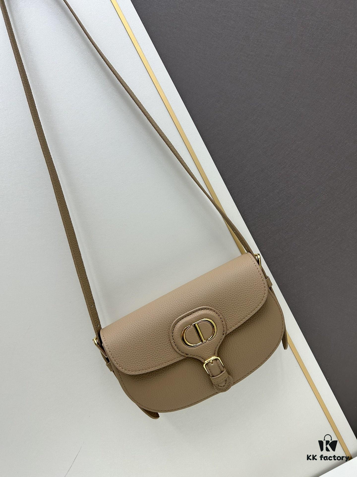 6930a1d26e68136f4d9ab9f1 Dior Bobby Tote Bag, 21-inch Wide Style, Full-Grain Leather, Early Autumn New Vintage Collection
