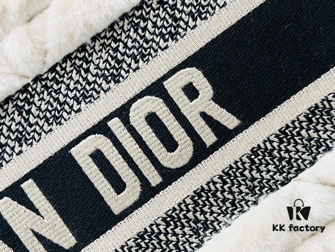 ️Thick Thread, Heavy Fabric Original Order Medium [Dior Book Tote]
