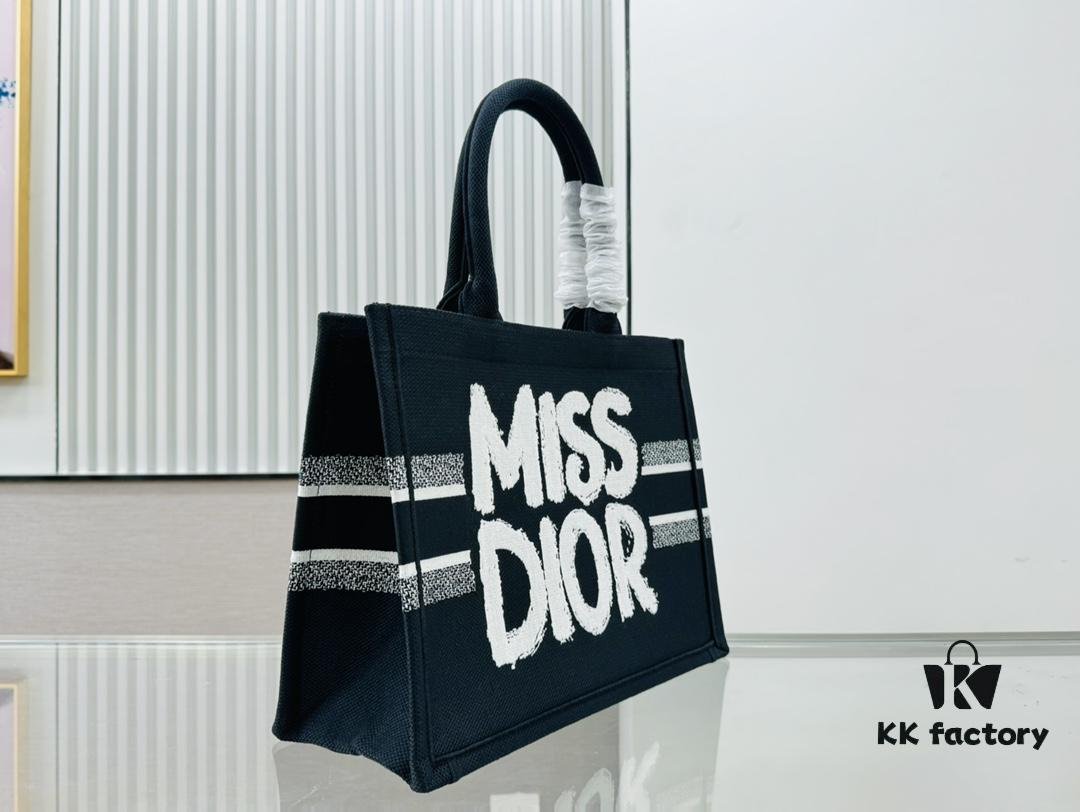 6930a2276e68136f4d9aba9b Thick Yarn Heavy Fabric Original Order Medium Size Di0r Book Tote