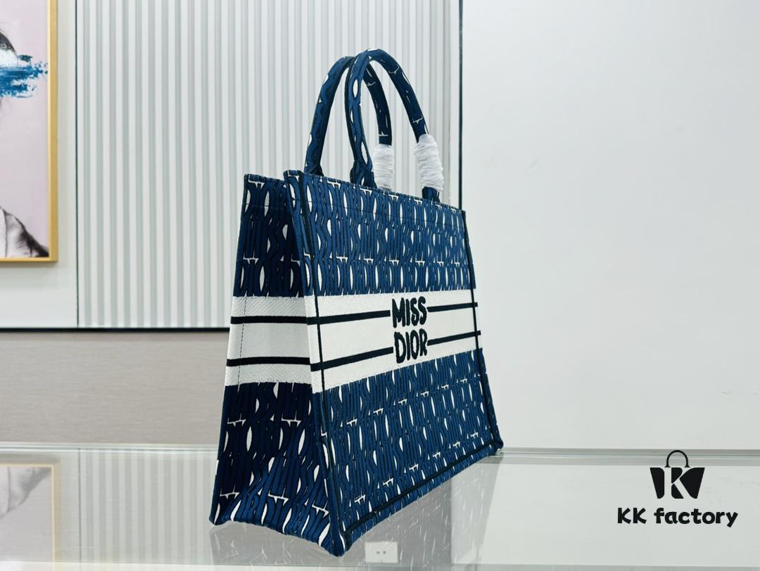 6930a2466e68136f4d9abae2 Thick Thread, Heavy Fabric Original Order Large Size Di0r Book Tote