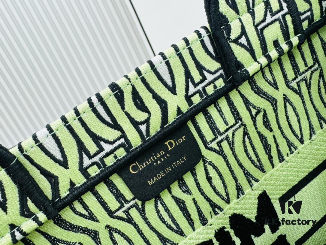 Thick Thread, Heavy Fabric Original Order Medium [Dior Book Tote]