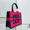 6930a2536e68136f4d9abaff Thick Thread, Heavy Fabric Original Order Medium Di0r Book Tote