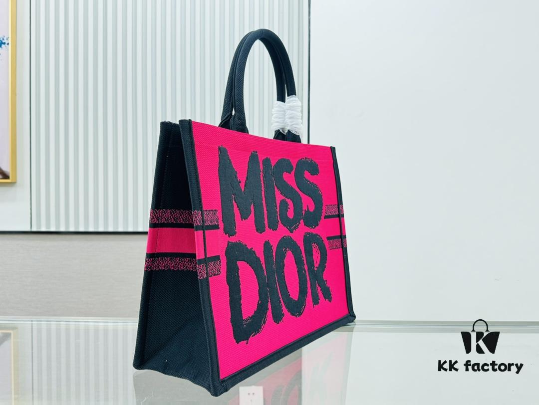 6930a2576e68136f4d9abb08 Oversized Original Order Thick Yarn Fabric Dior Book Tote