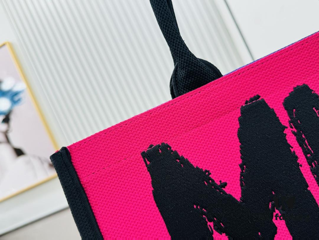 6930a2596e68136f4d9abb0c Oversized Original Order Thick Yarn Fabric Dior Book Tote