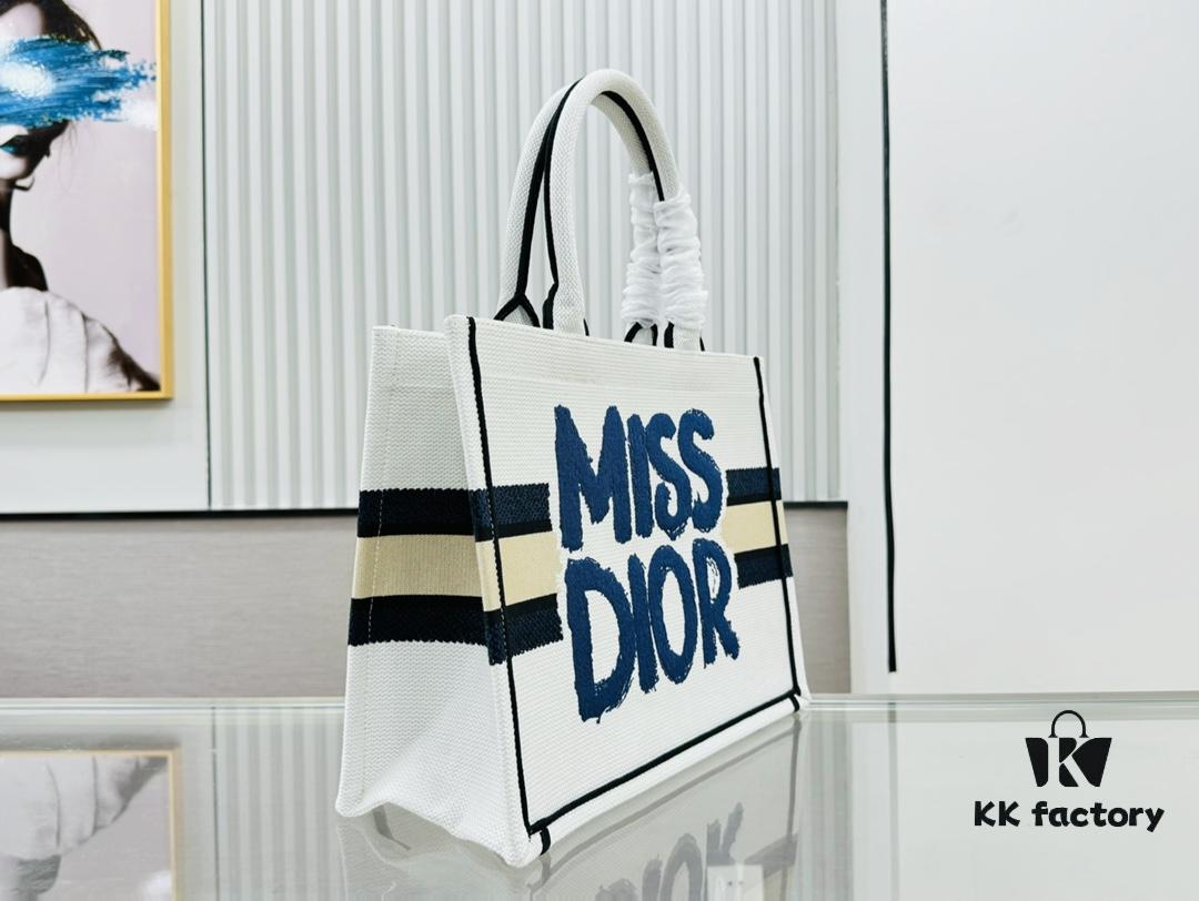 Thick Thread, Heavy Fabric Original Order Medium [Dior Book Tote]