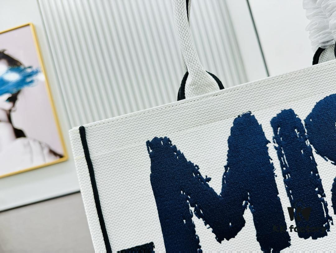 6930a2696e68136f4d9abb36 Thick Yarn Heavy Fabric Original Order Large Size Di0r Book Tote