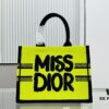 Thick Thread, Heavy Fabric First Quality - Medium Di0r Book Tote