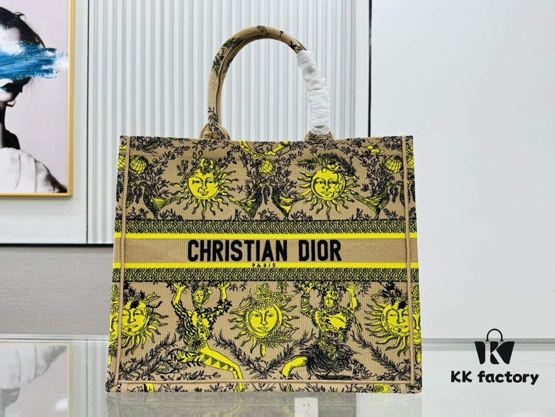 6930a2816e68136f4d9abb6c Oversized Original Order Thick Yarn Fabric Dior Book Tote