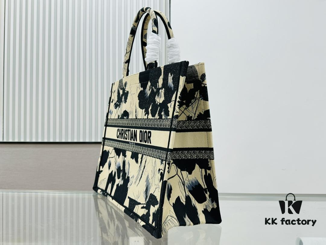 6930a2ae6e68136f4d9abbd1 Thick Yarn Heavy Fabric Original Order Large Size Di0r Book Tote