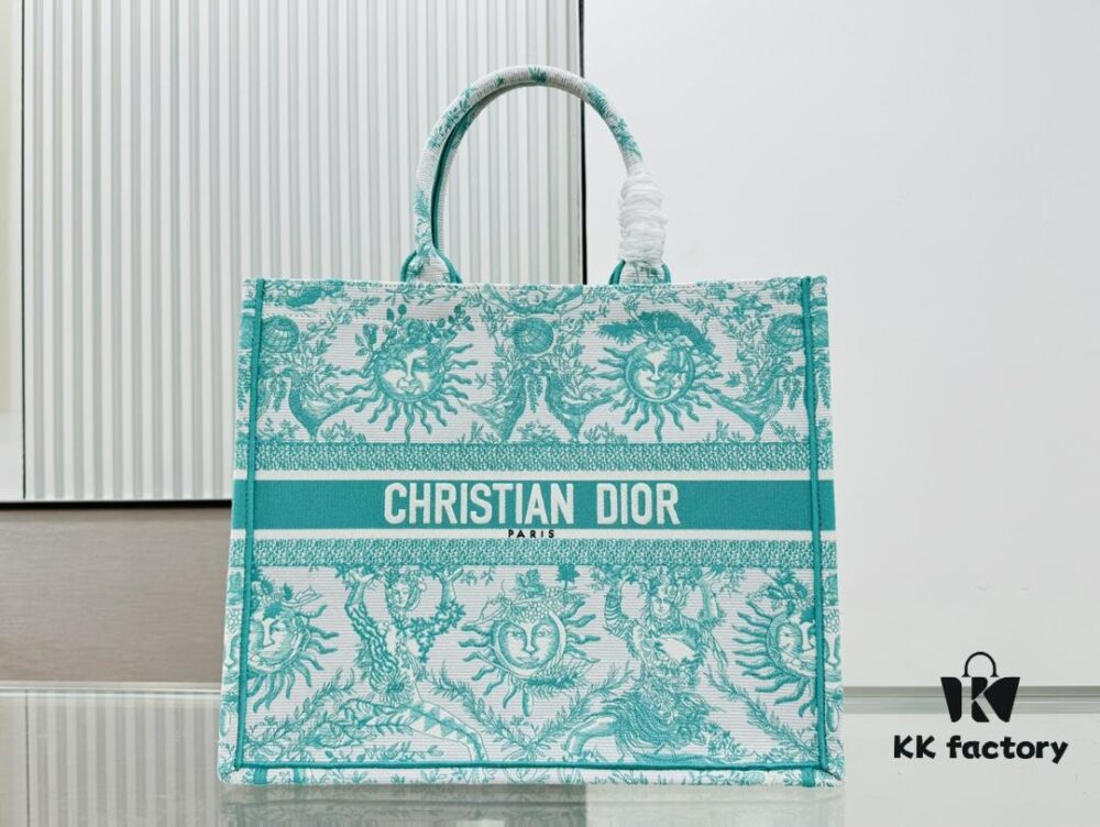 6930a2b56e68136f4d9abbe2 Oversized Original Order Thick Yarn Fabric Dior Book Tote