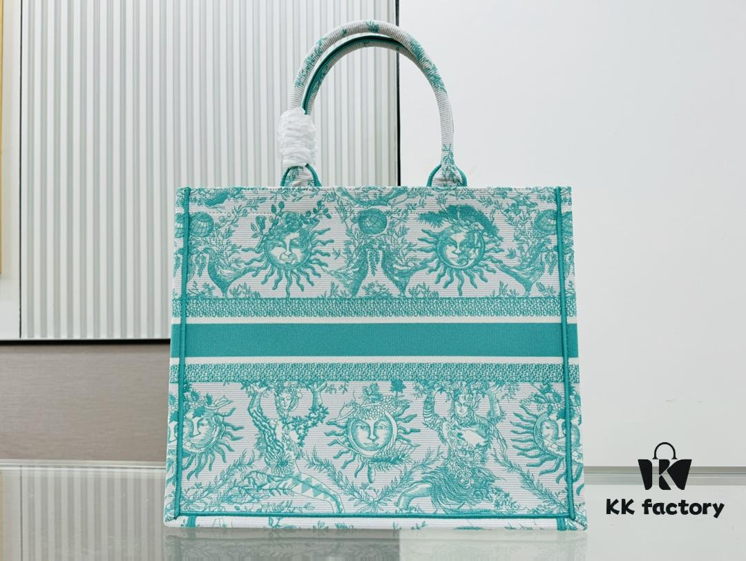 6930a2b86e68136f4d9abbe7 Oversized Original Order Thick Yarn Fabric Dior Book Tote