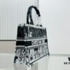 6930a2bb6e68136f4d9abbee Thick Thread, Heavy Fabric Original Order Medium Size Di0r Book Tote