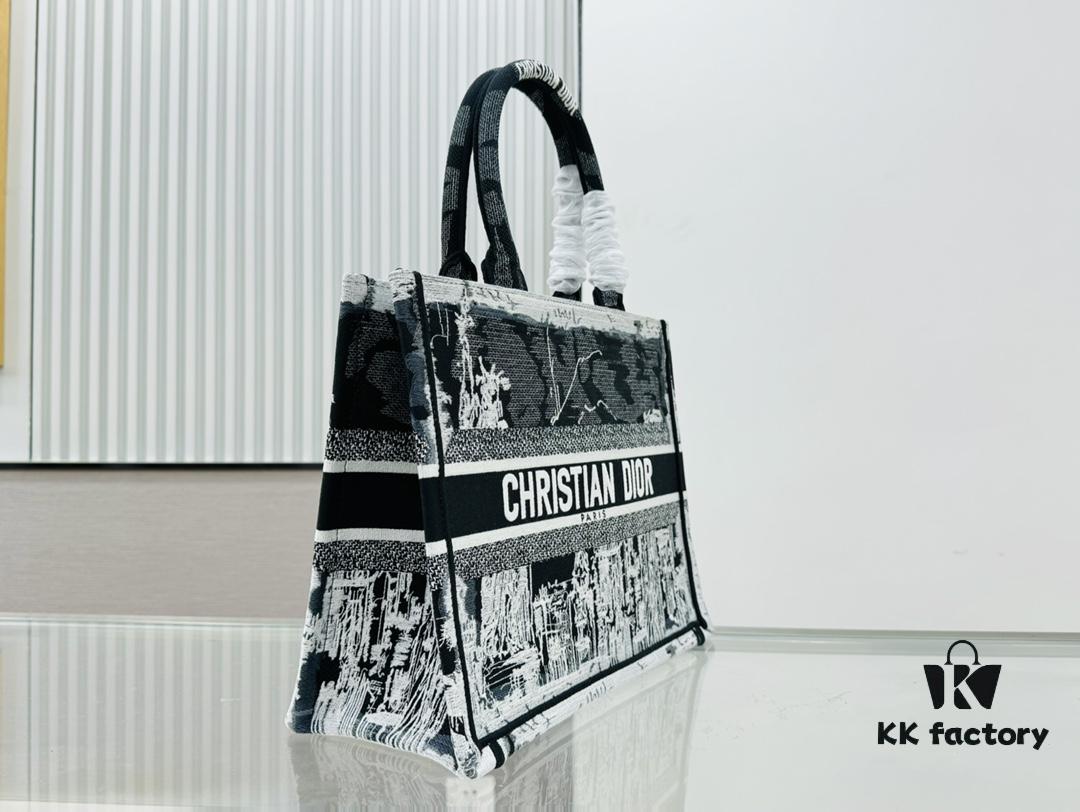 6930a2bb6e68136f4d9abbee Thick Thread, Heavy Fabric Original Order Medium Size Di0r Book Tote