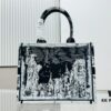 6930a2bb6e68136f4d9abbef Thick Thread, Heavy Fabric Original Order Medium Size Di0r Book Tote