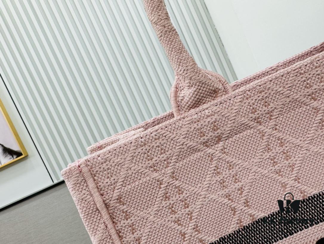 Thick Thread, Heavy Fabric Original Order Medium Size [Di0r Book Tote]