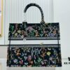 6930a2eb6e68136f4d9abc5c Oversized Original Order Thick Yarn Fabric Dior Book Tote