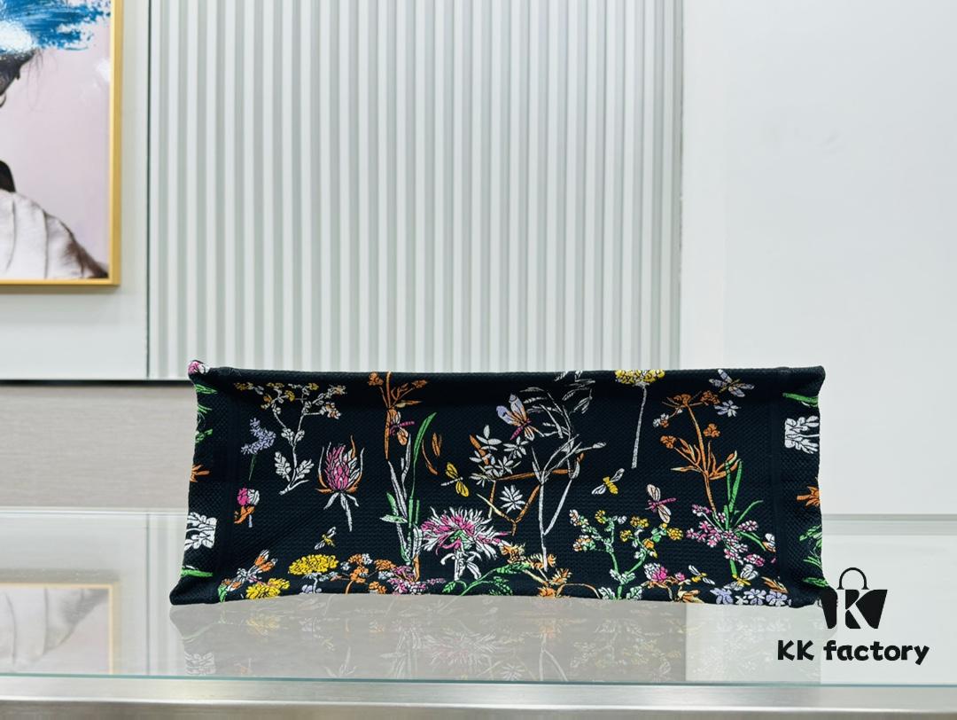 6930a2ed6e68136f4d9abc5f Oversized Original Order Thick Yarn Fabric Dior Book Tote