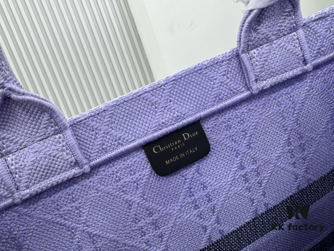 6930a2f86e68136f4d9abc75 Oversized Original Order Thick Yarn Fabric Dior Book Tote
