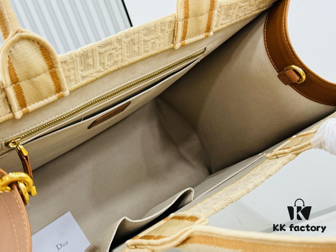 6930a30d6e68136f4d9abca7 Dior Book Tote24 Early Spring New Arrival Large Size with Leather Trim
