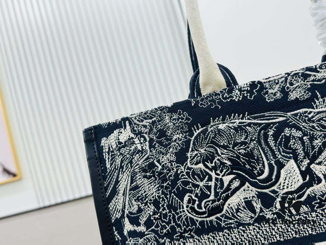 6930a3286e68136f4d9abcdf Black Blue Tiger, Large Size DIOR Book Tote 24 Spring/Summer New Arrival