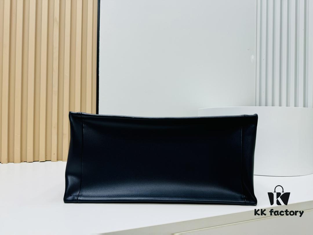 6930a3656e68136f4d9abd6b Dior Book Tote24 Early Spring New Arrival Medium Size with Leather Trim