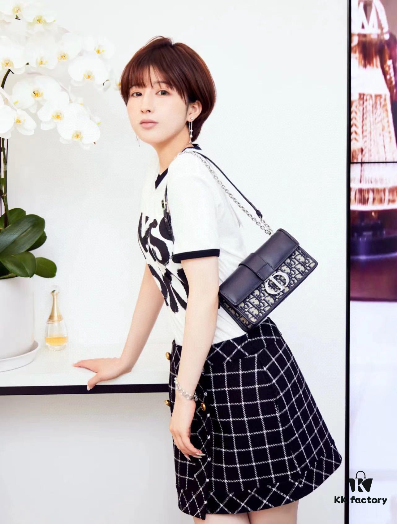 6930a37a6e68136f4d9abd99 Dior 30 Montaigne Mini Bag with Box and Authentic Silver Hardware 🔥【New Small Size】