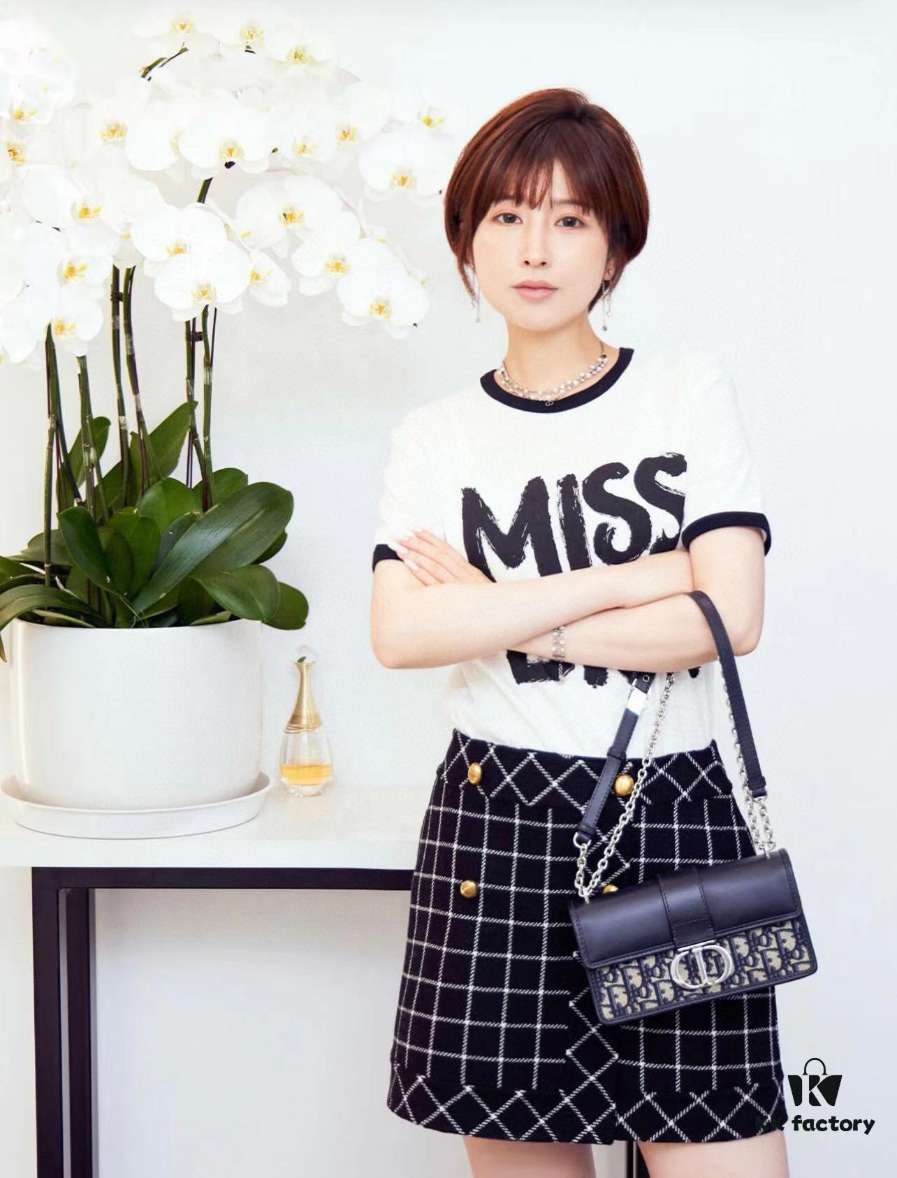 6930a37a6e68136f4d9abd9a Dior 30 Montaigne Mini Bag with Box and Authentic Silver Hardware 🔥【New Small Size】
